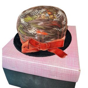 Vintage Waterfowl Hat & Netting By Powell Millinery Studio Reading PA & Box